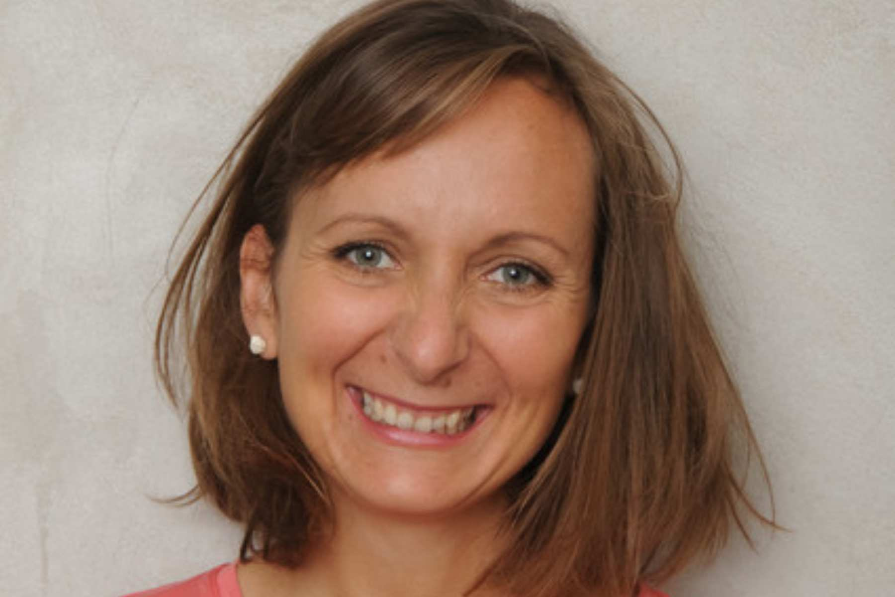 bindung-und-verbindung-in-beziehungen-interview-mit-linda-klein