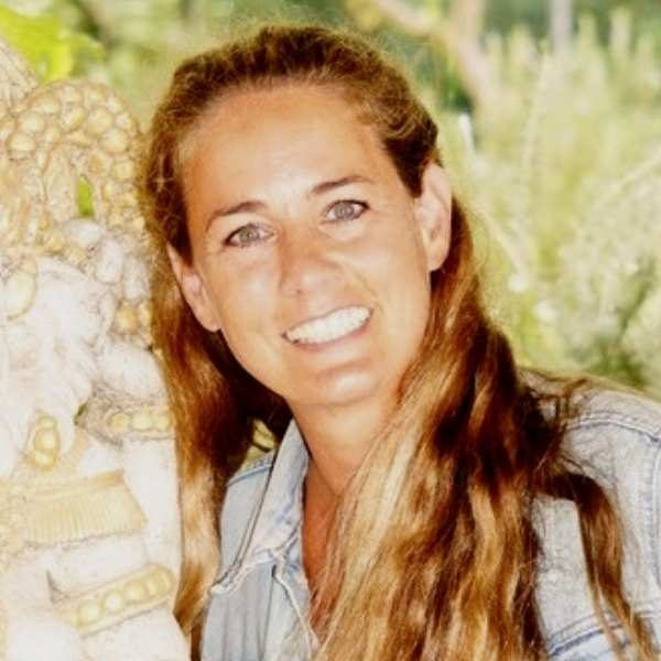 Bernadette Latta